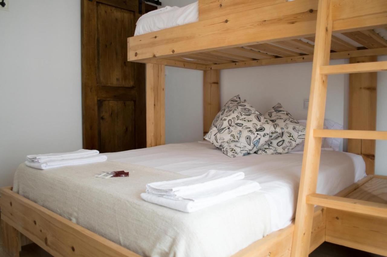 Latas Surf Lodge Loredo Εξωτερικό φωτογραφία