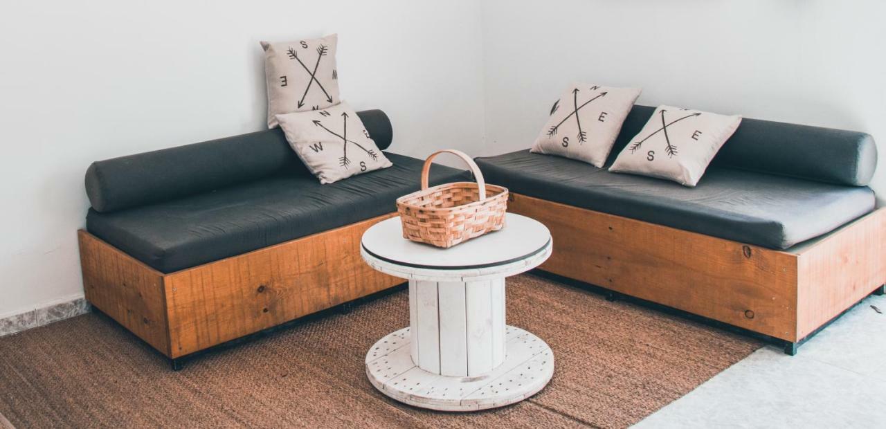 Latas Surf Lodge Loredo Εξωτερικό φωτογραφία